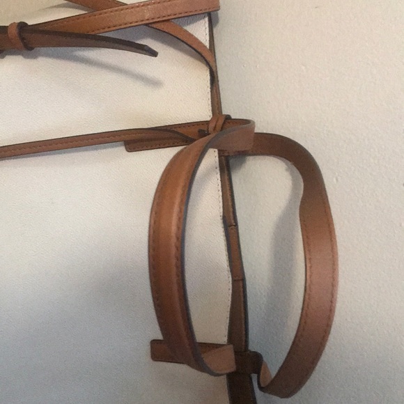 Sold - Picture 3 of 5